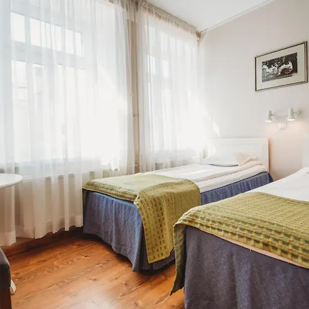 Hotel Economy