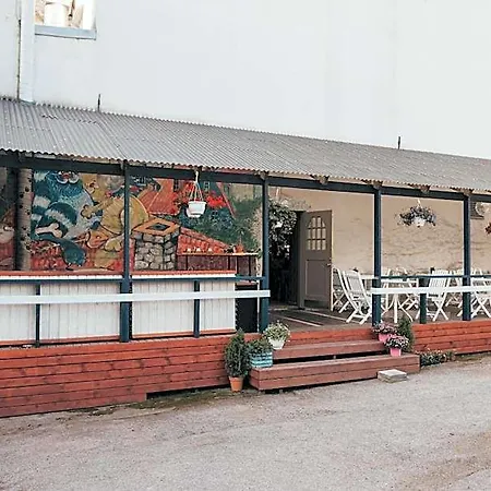 Economy Hotel 3*