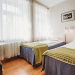 Hotel Economy