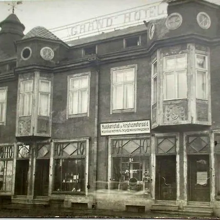 이코노미 호텔 탈린